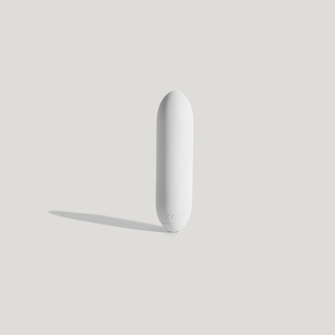 Oui | Physician Designed Discreet Pocket Vibrator CER Oui | Physician Designed Discreet Pocket Vibrator CER