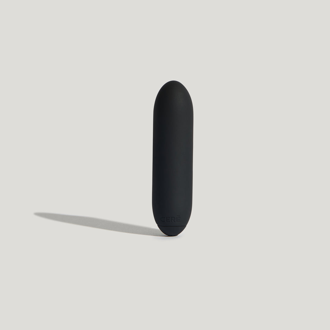 Oui | Physician Designed Discreet Pocket Vibrator CER Oui | Physician Designed Discreet Pocket Vibrator CER