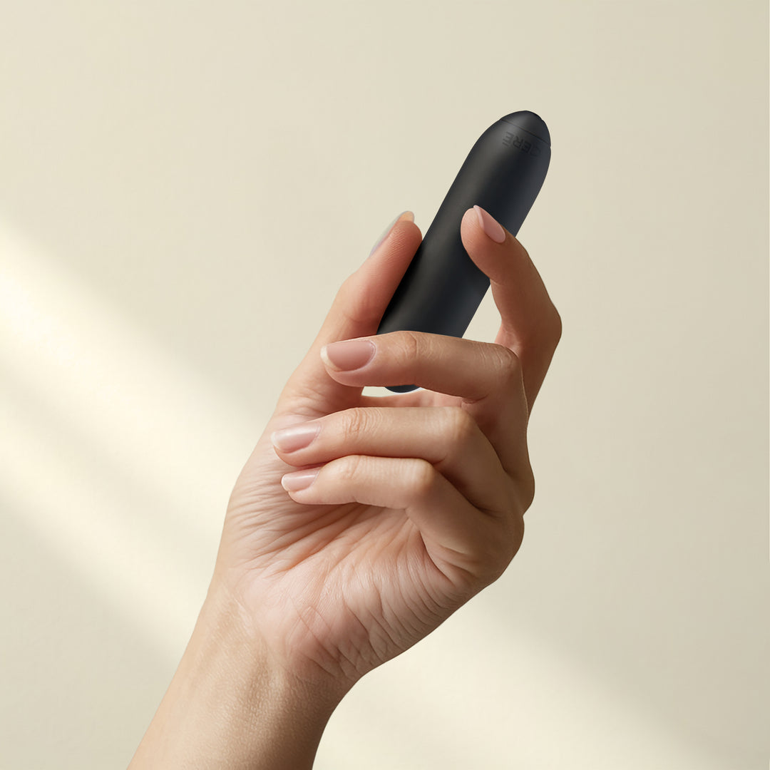 Oui | Physician Designed Discreet Pocket Vibrator CER Oui | Physician Designed Discreet Pocket Vibrator CER